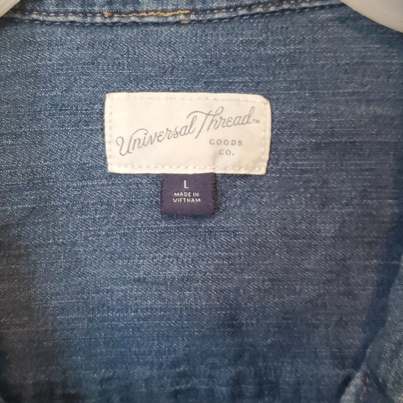 Top - Picture 3 of 4